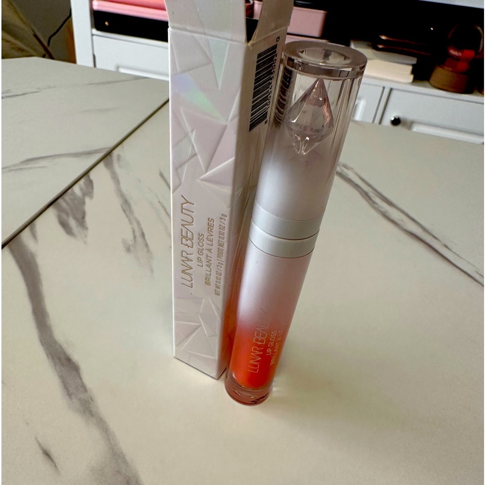NIB Lunar Beauty lip gloss in Dreamy ☁️☁️